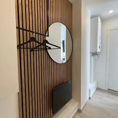 L'atelier Contemporain - Porte De Paris, Stade De France, Aeroport Cdg *
